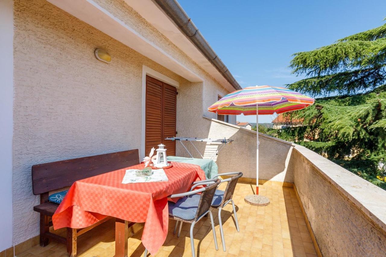 Apartments Volte Rovigno מראה חיצוני תמונה