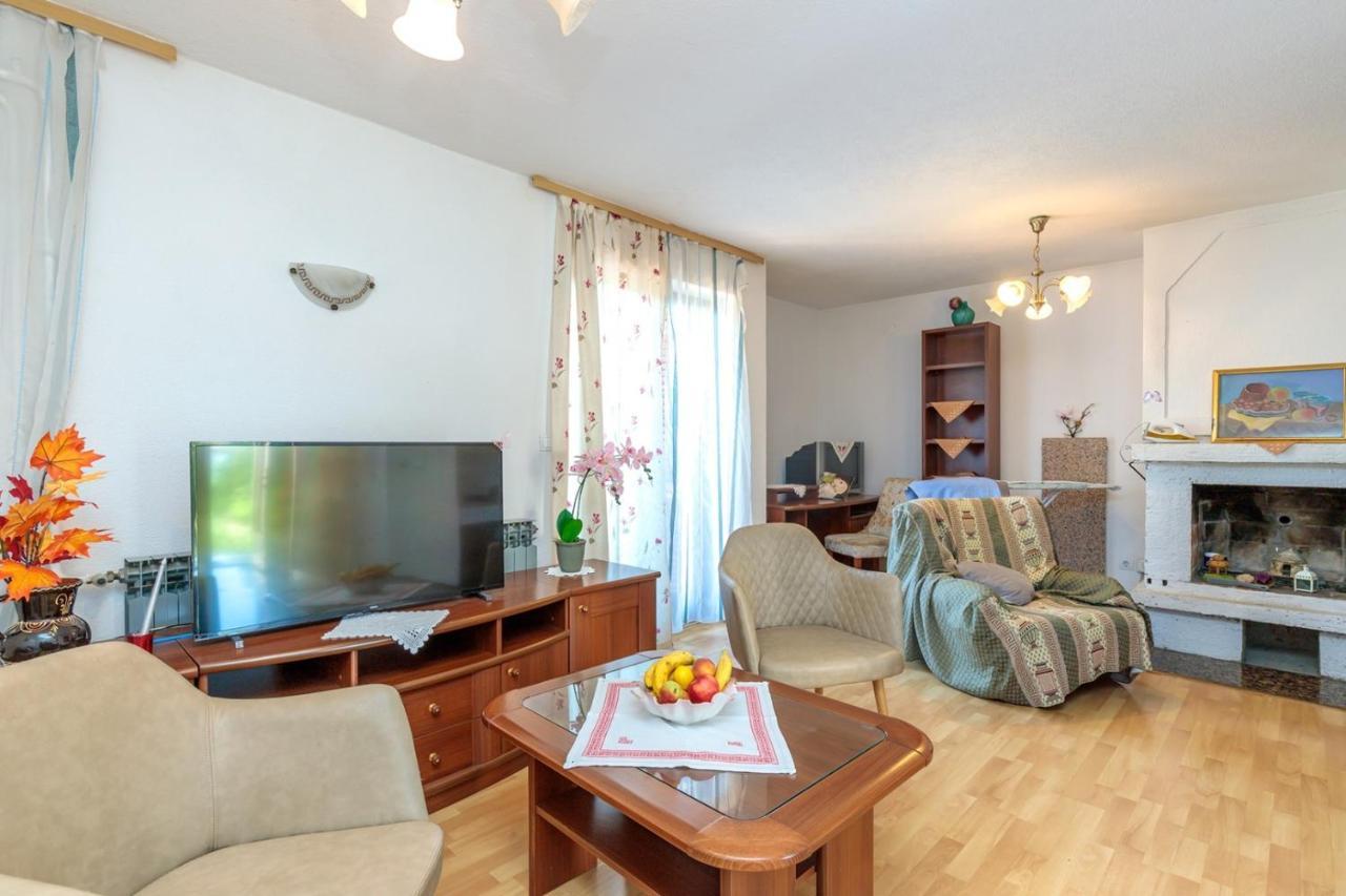 Apartments Volte Rovigno מראה חיצוני תמונה