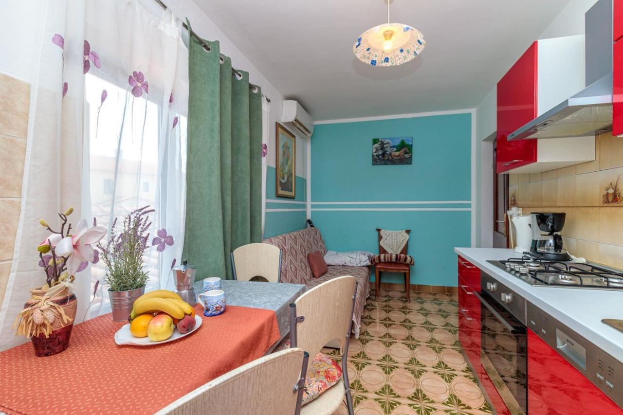 Apartments Volte Rovigno מראה חיצוני תמונה
