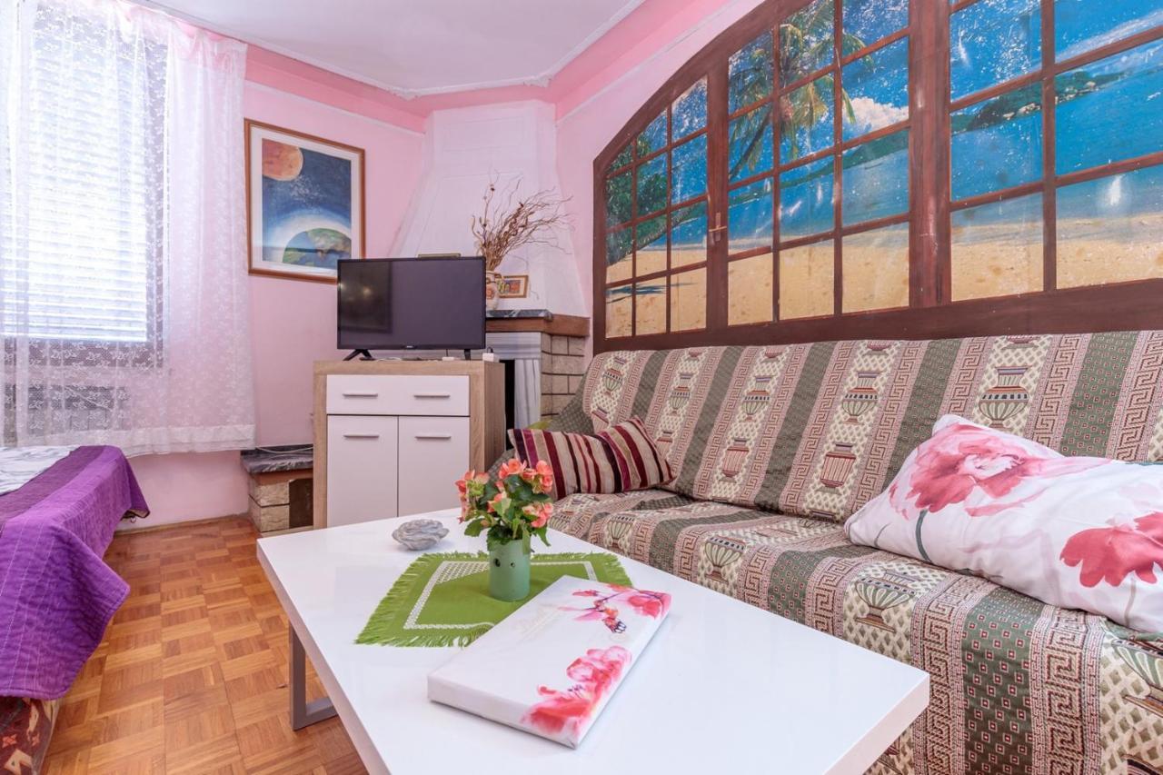 Apartments Volte Rovigno מראה חיצוני תמונה